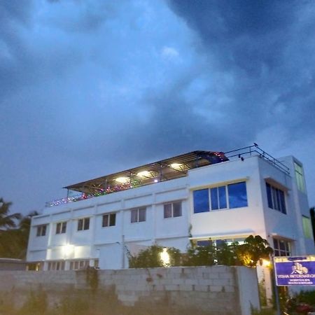 Visha Park International Otel Tirupporur Dış mekan fotoğraf